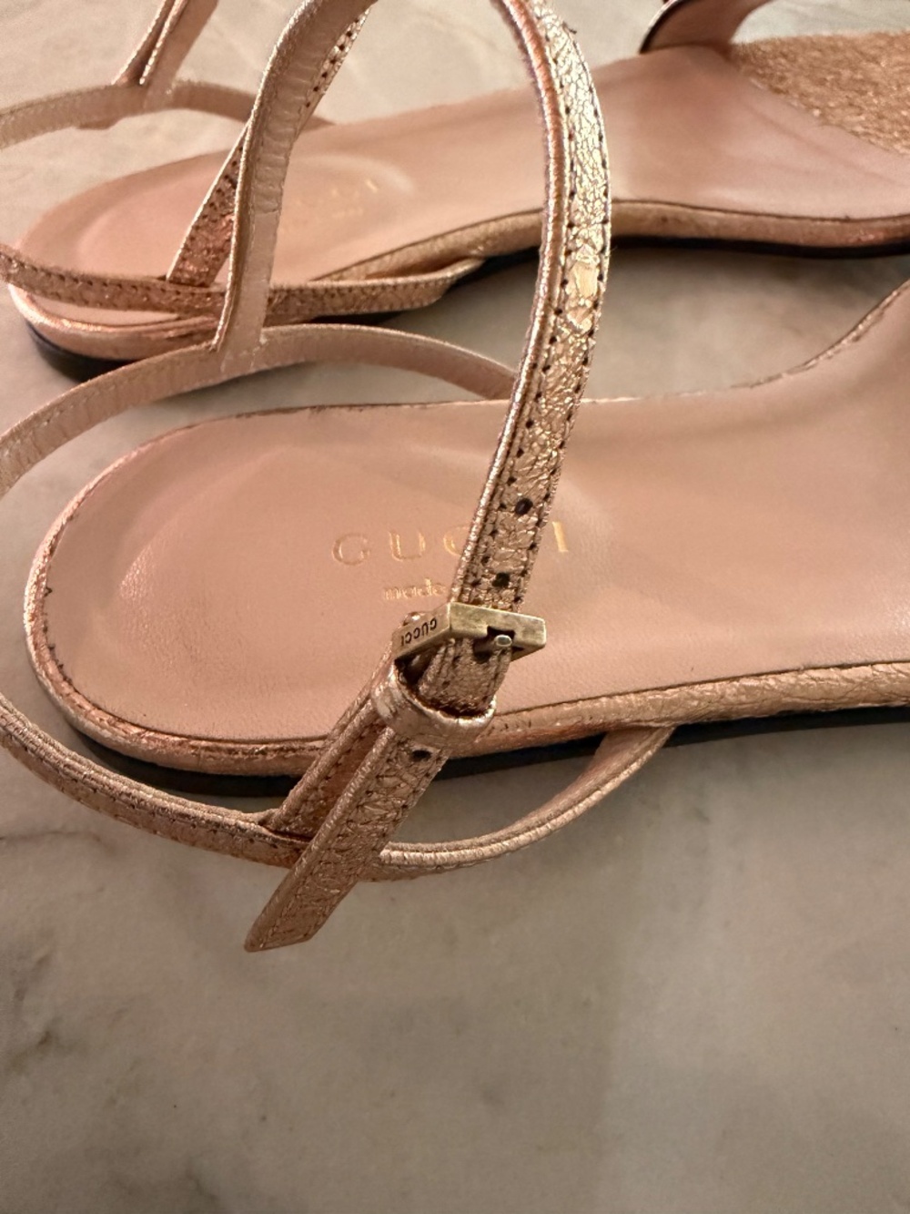 Gucci double G logo leather slingback sandals - Picture 9 of 12